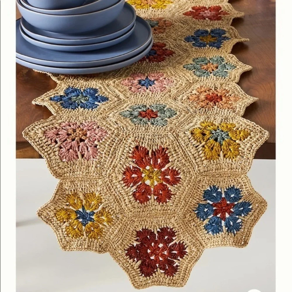 New🌟Anthropologie-Jaona Raffia Table Runner